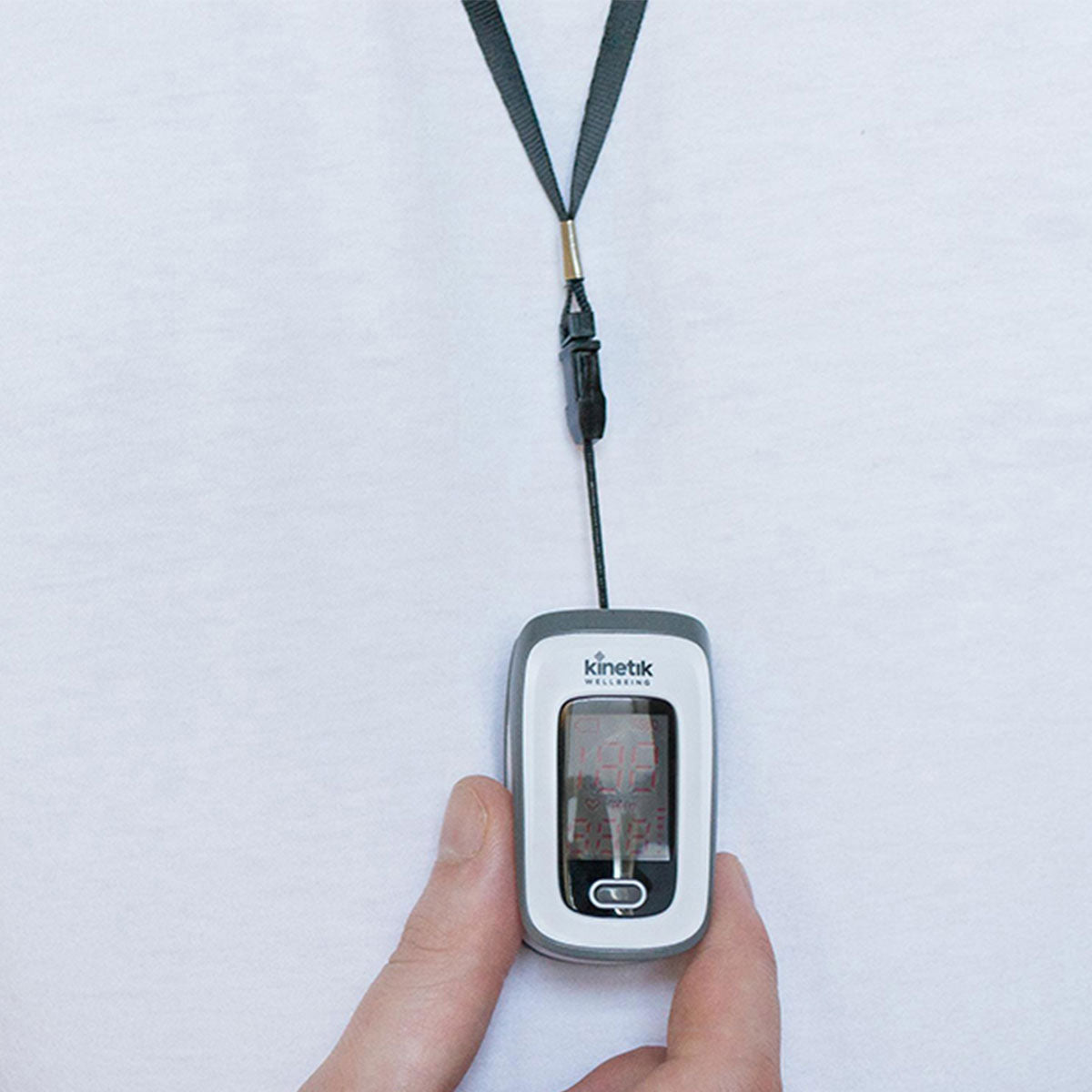 Kinetik Wellbeing Finger Pulse Oximeter Image 4