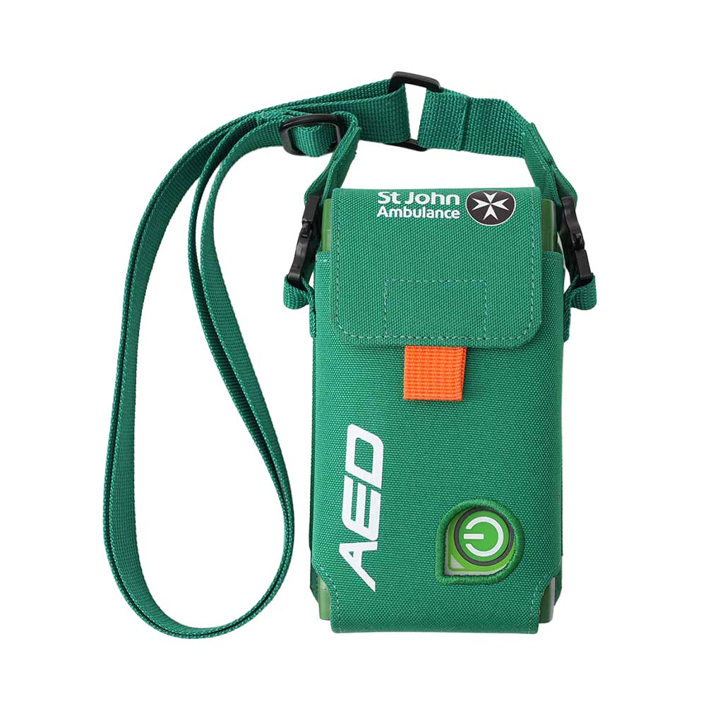 The front of the St John Ambulance HEART Pocket Soft Sided Carry Bag.